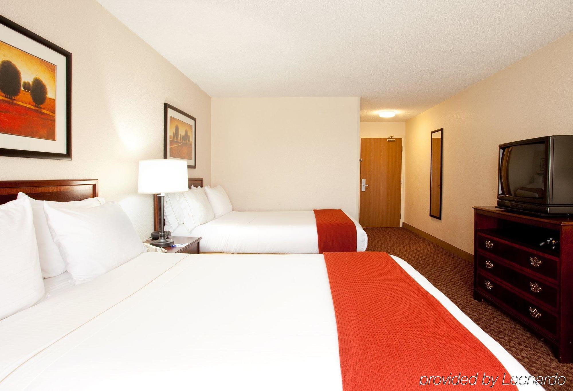 Baymont By Wyndham Merrillville Szoba fotó